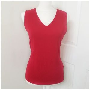 CAROLYN TAYLOR red top
